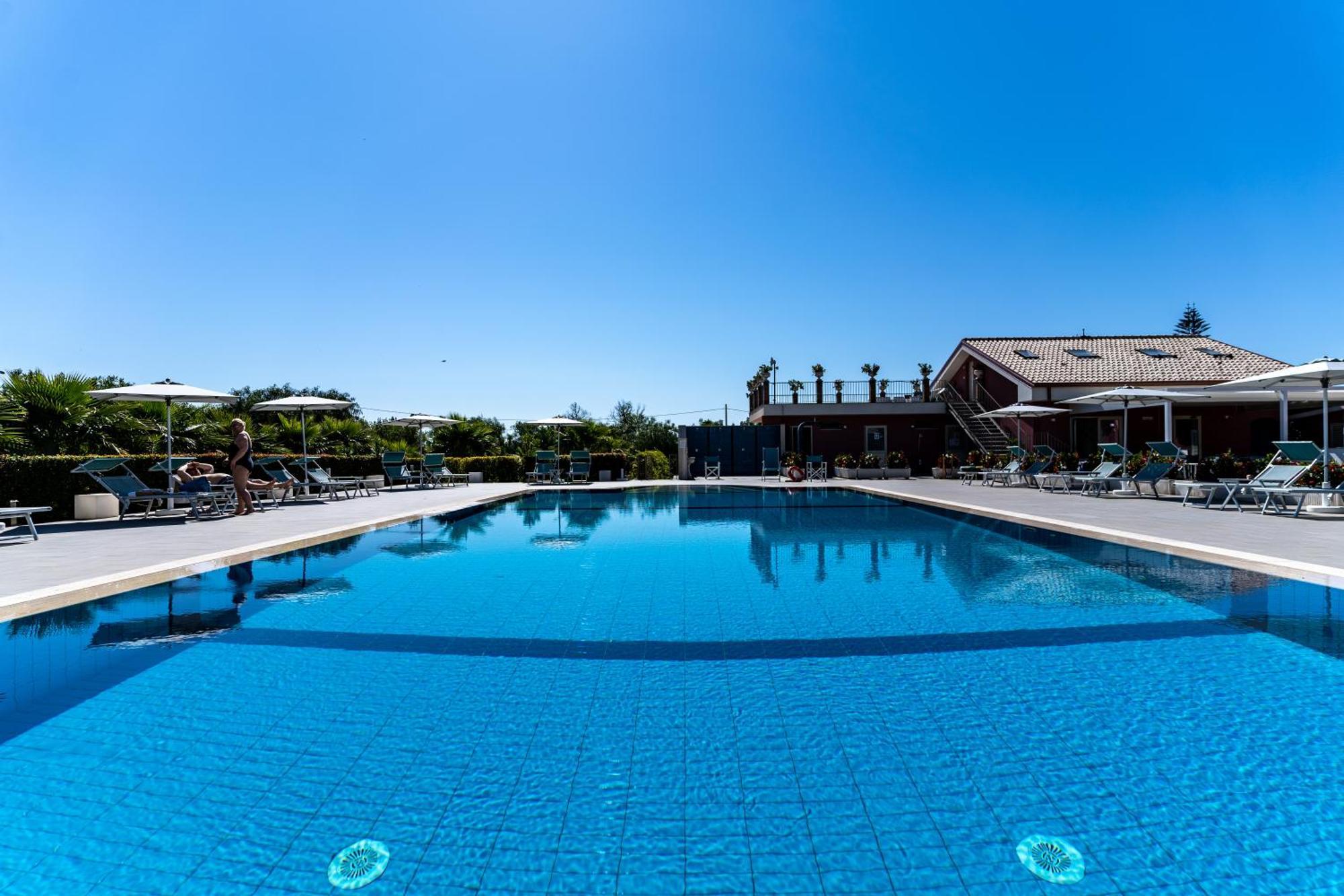 Dipladenia Garden Country Resort Mascali Exterior photo