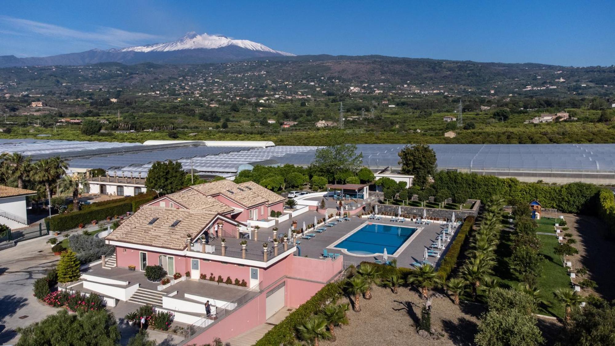 Dipladenia Garden Country Resort Mascali Exterior photo